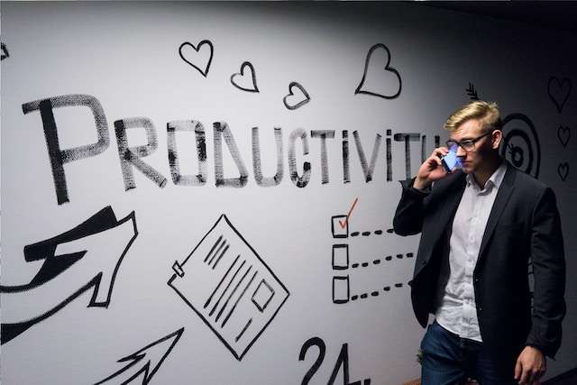 Wat is de invloed van kantoorinrichting op de productiviteit?